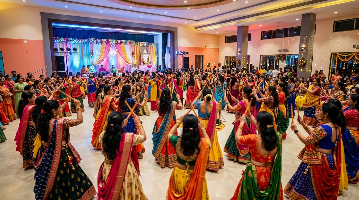 प्रतीकात्मक चित्र: भोसरी येथे महिलांसाठी भव्य गरबा आणि दांडिया महोत्सवाचे आयोजन